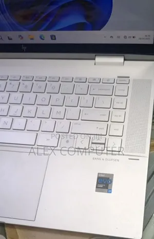 New Laptop HP Envy x360 16GB Intel Core i7 SSD 512GB