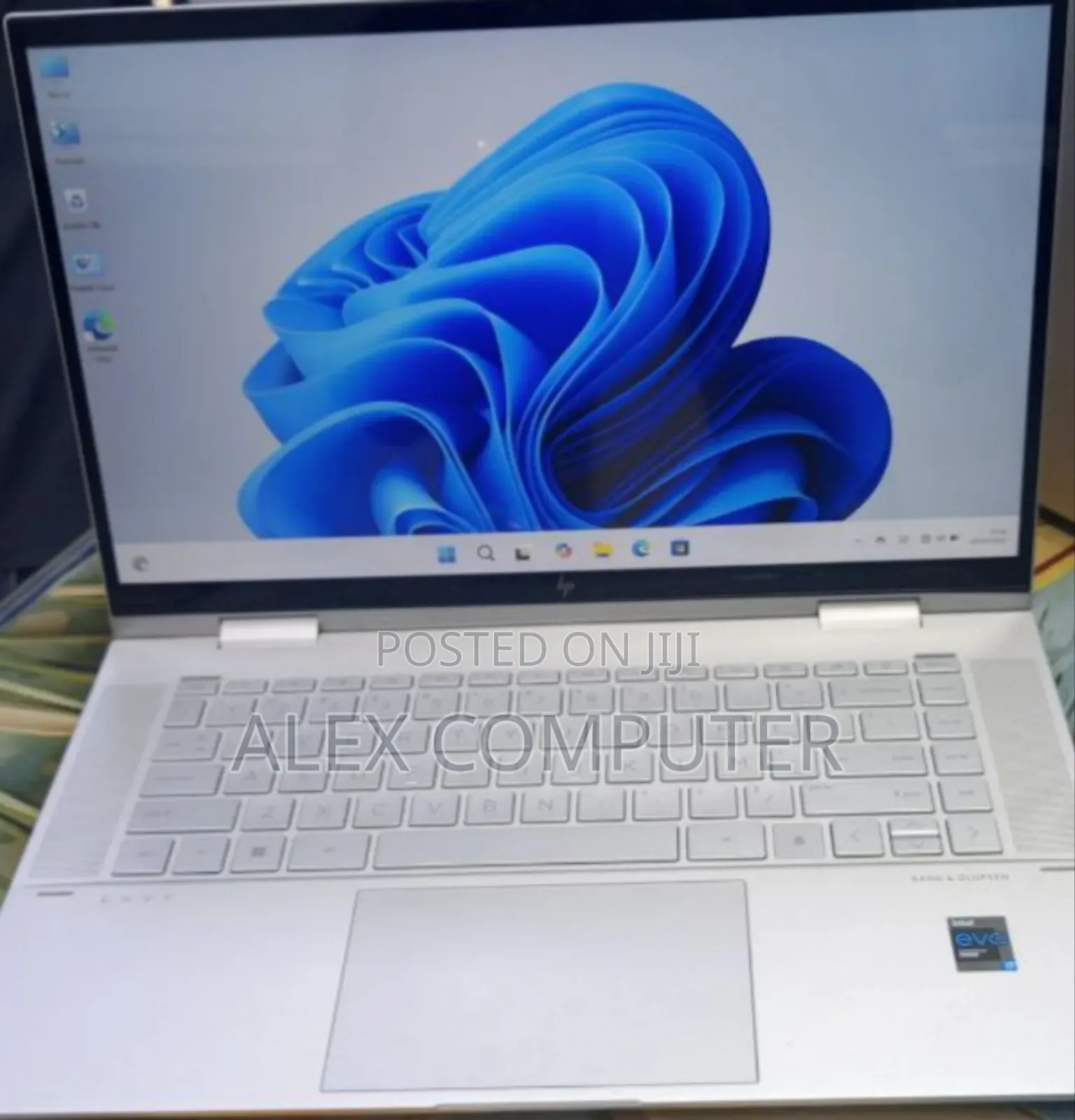 New Laptop HP Envy x360 16GB Intel Core i7 SSD 512GB