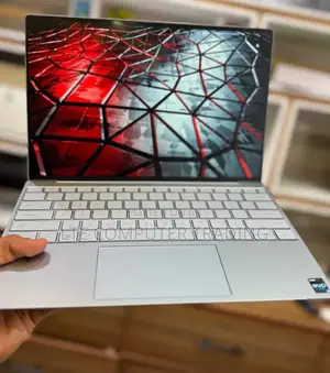 New Laptop Dell XPS 13 16GB Intel Core i5 SSD 512GB