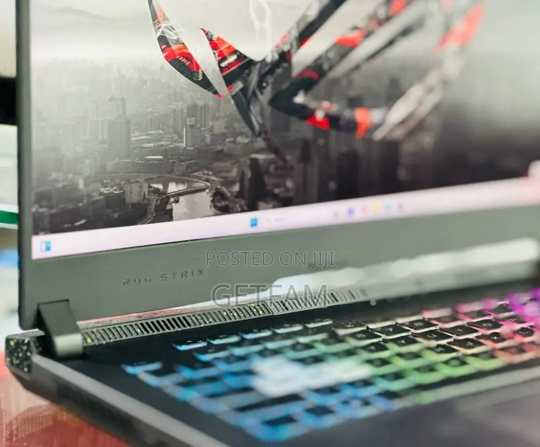 New Laptop Asus ROG Strix G15 16GB AMD Ryzen 9 SSD 1T