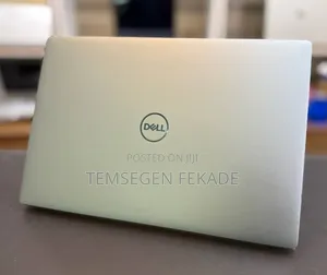 New Laptop Dell XPS 13 8GB Intel Core i5 SSD 256GB