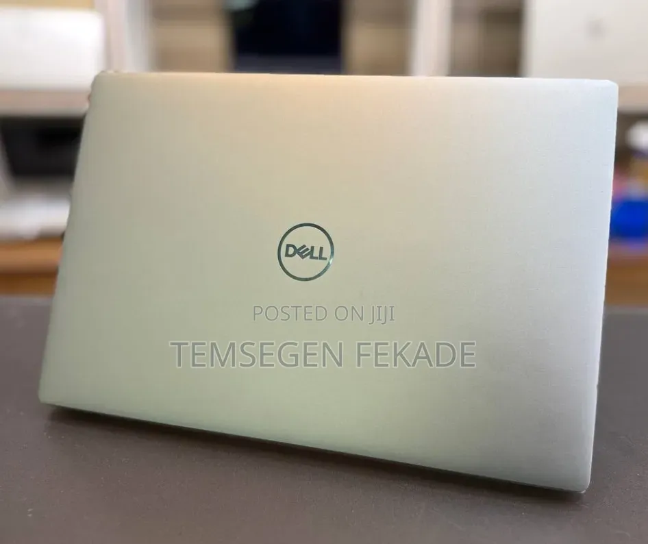 New Laptop Dell XPS 13 8GB Intel Core i5 SSD 256GB