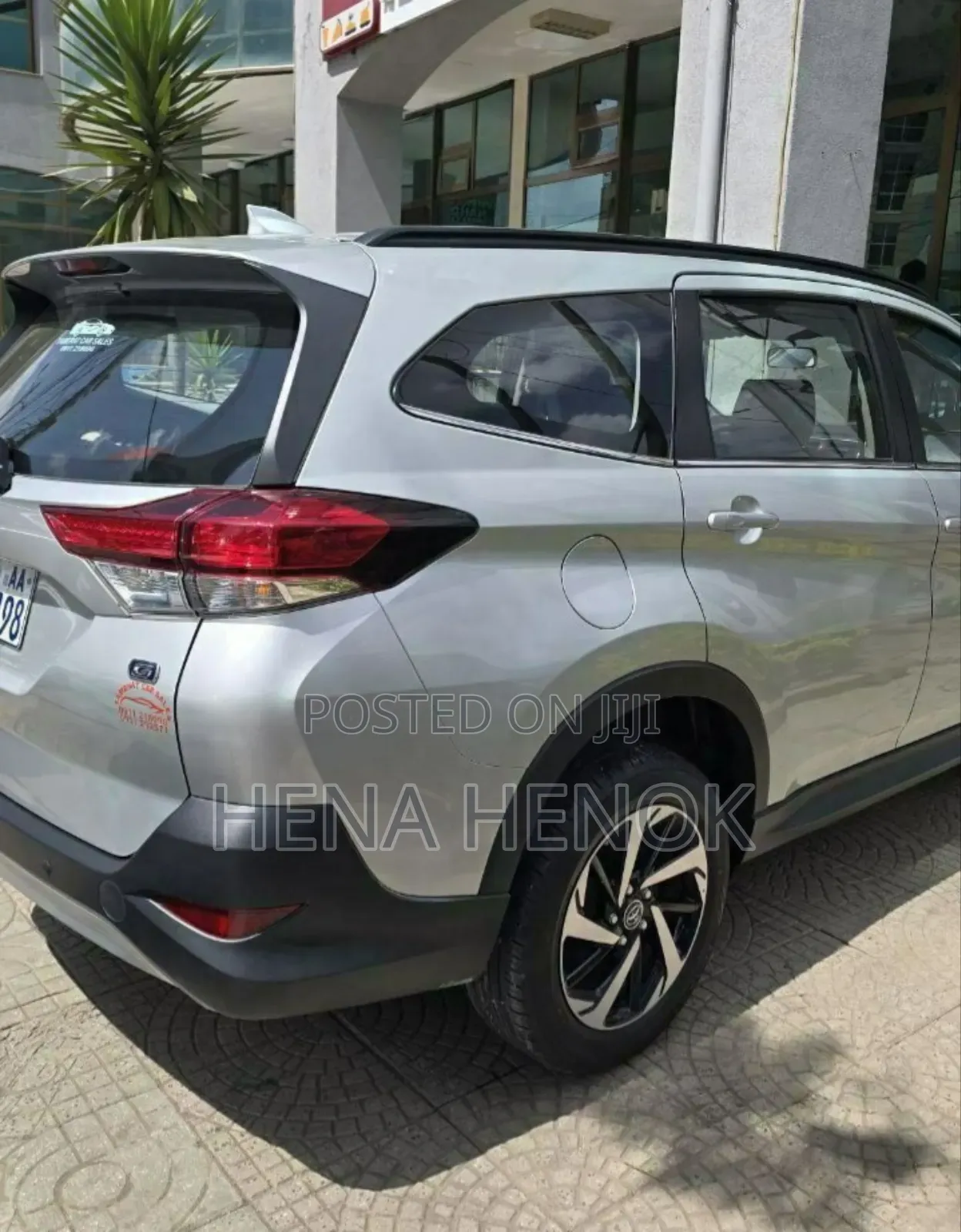 Toyota Rush 2024 Silver