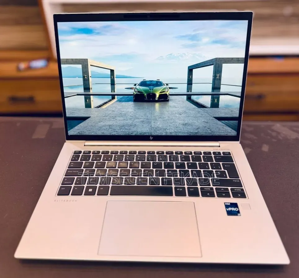 New Laptop HP EliteBook x360 1040 G9 16GB Intel Core i7 SSD 512GB