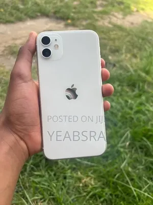 Apple iPhone 11 128 GB White
