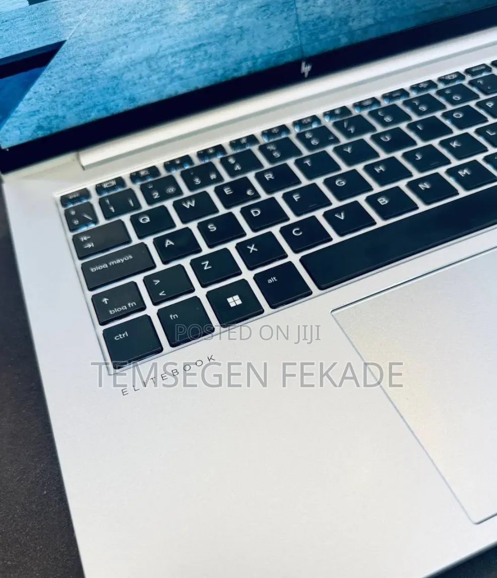 New Laptop HP EliteBook x360 1040 G9 16GB Intel Core i7 SSD 512GB