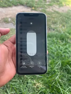 Apple iPhone 11 128 GB White