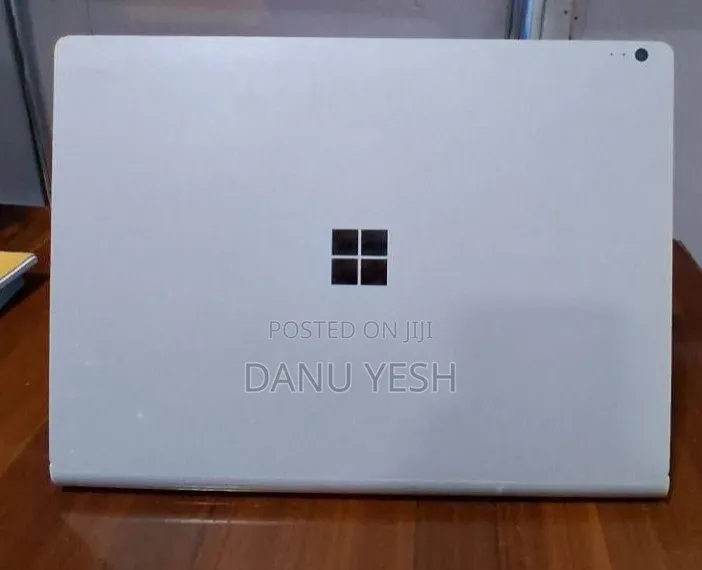 New Laptop Microsoft Surface 16GB Intel Core i7 SSD 512GB