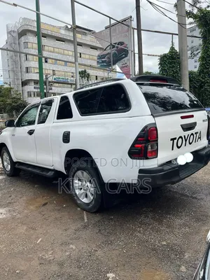 Toyota Hilux Revo Single Cab Deisel 2.4 RWD 2017 White