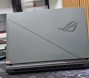 New Laptop Asus ROG Strix G16 G614 16GB Intel Core i9 SSD 1T