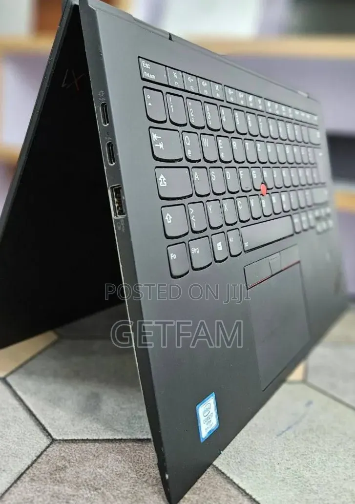 New Laptop Lenovo ThinkPad X1 Yoga 16GB Intel Core i7 SSD 512GB