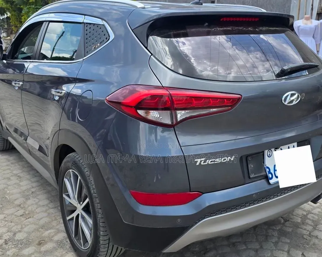 Hyundai Tucson 2018 Gray