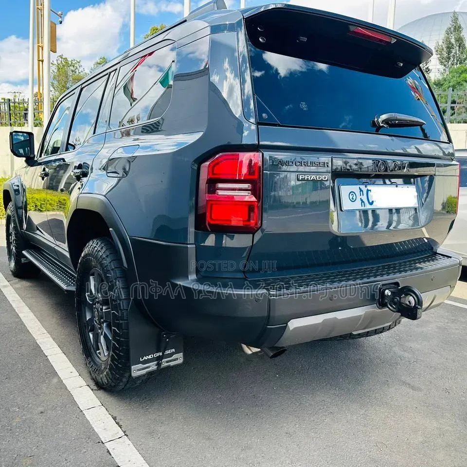 New Toyota Land Cruiser Prado 2025 Blue