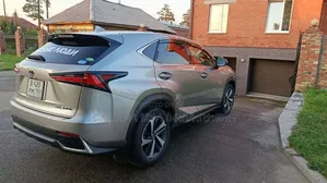 Lexus NX 2021 Gold