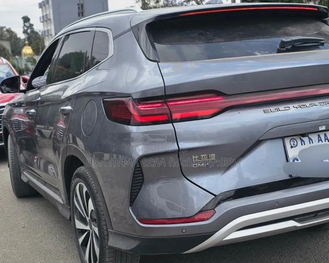 BYD Song Plus DM-i 2025 Blue