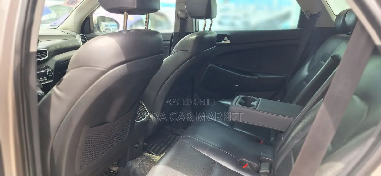 Hyundai Tucson Limited AWD 2019 Gold