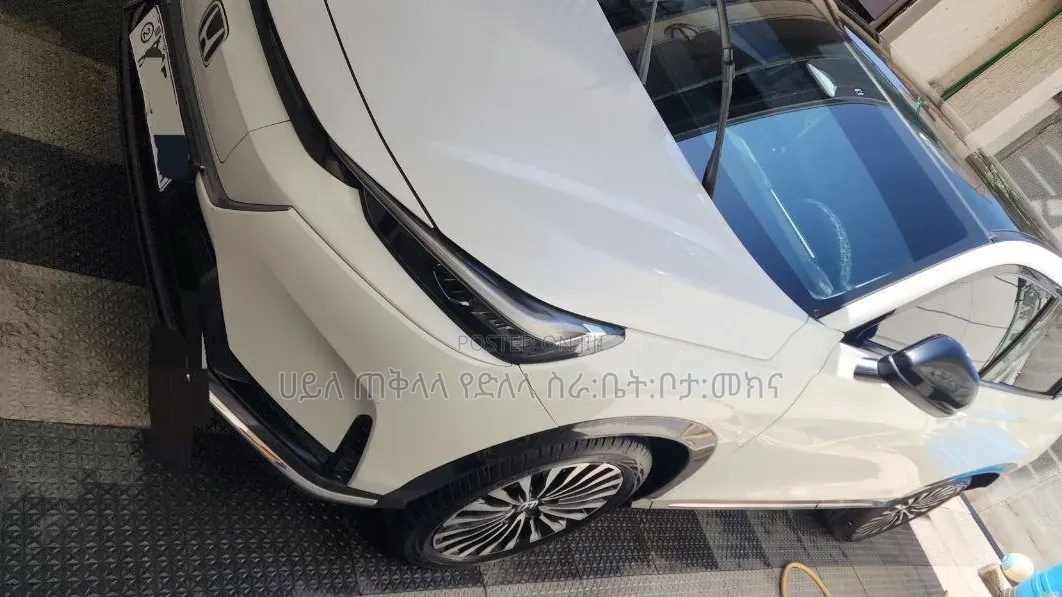 Honda e:NS1 2023 White