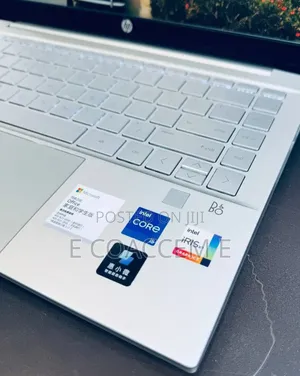 New Laptop HP 16GB Intel Core i5 SSD 512GB