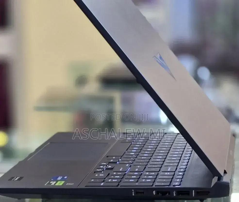 New Laptop HP Victus 15 16GB Intel Core i7 SSD 512GB