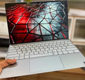 New Laptop Dell 8GB Intel Core i5 SSD 256GB