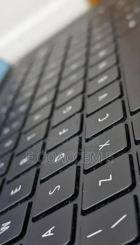 New Laptop Dell 16GB Intel Core i7 SSD 512GB