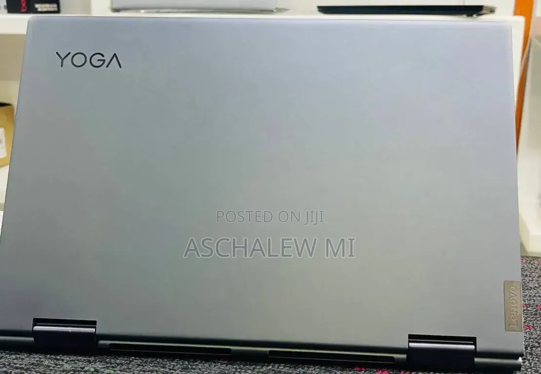 New Laptop Lenovo Yoga 7i 16GB Intel Core i7 SSD 512GB