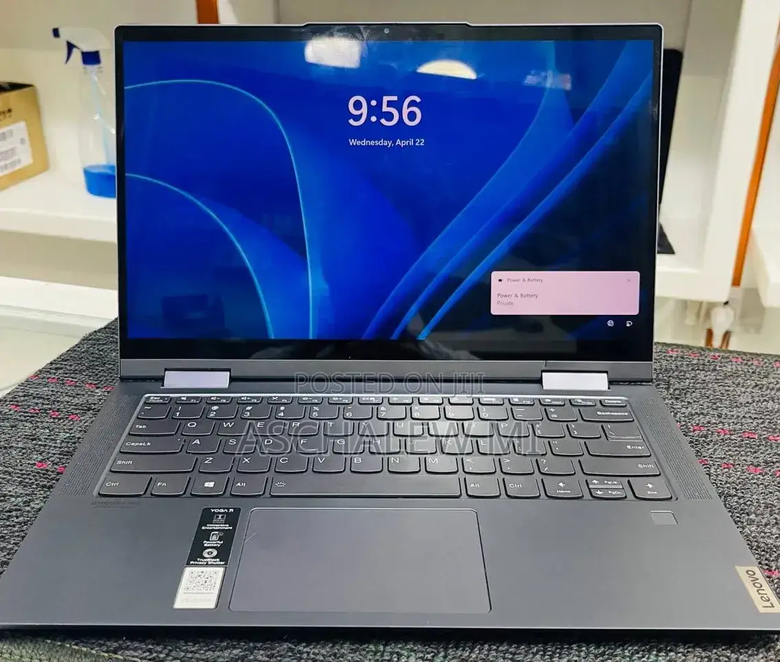 New Laptop Lenovo Yoga 7i 16GB Intel Core i7 SSD 512GB