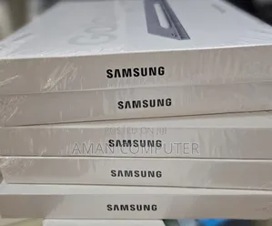 New Laptop Samsung S3510 8GB Intel SSD 128GB