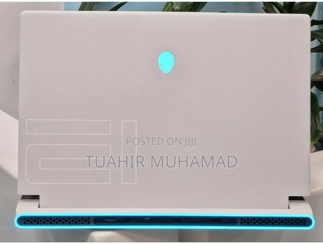 New Laptop Alienware X15 R1 16GB Intel Core i7 SSD 512GB