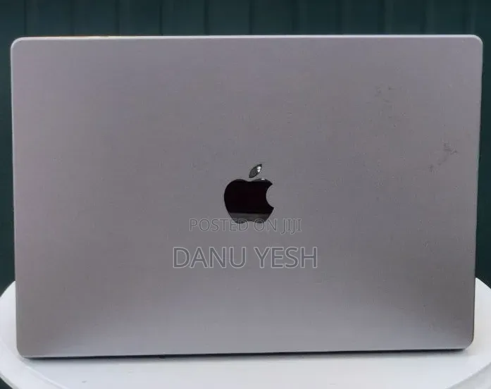 New Laptop Apple MacBook Pro 2021 M1 16GB Apple M1 Pro SSD 512GB