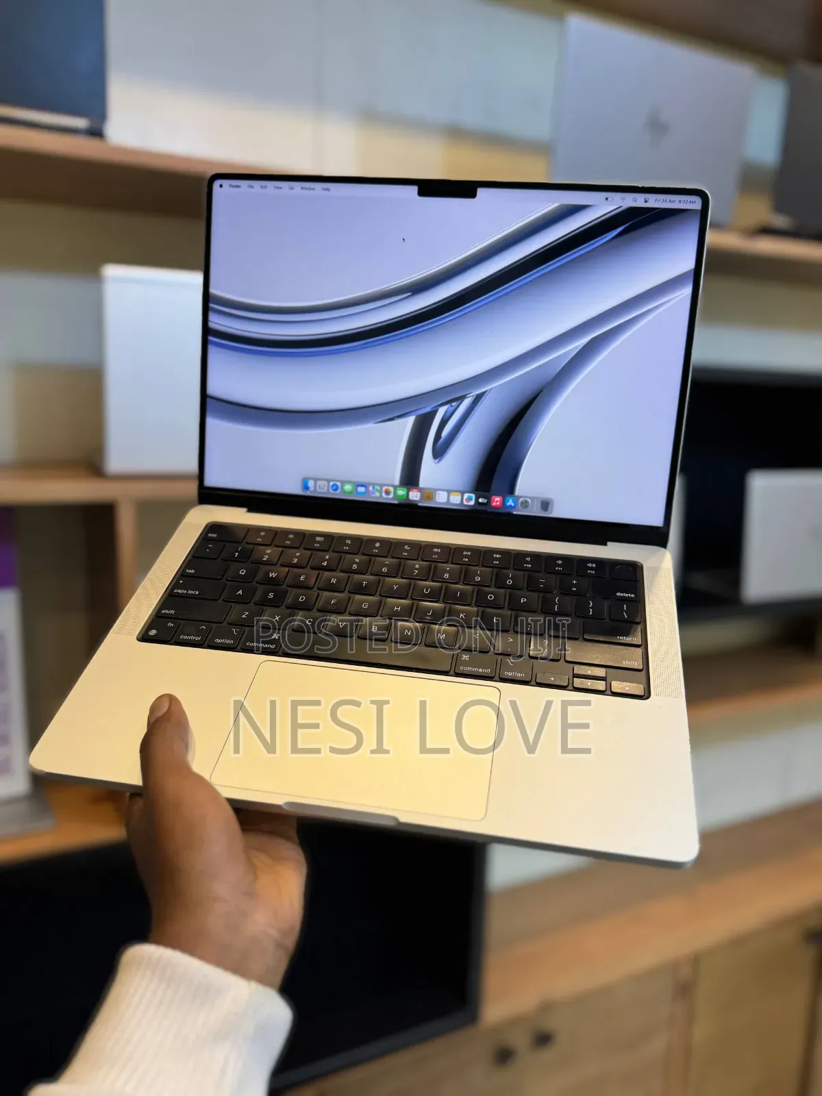 New Laptop Apple MacBook Pro 2021 M1 16GB SSD 512GB