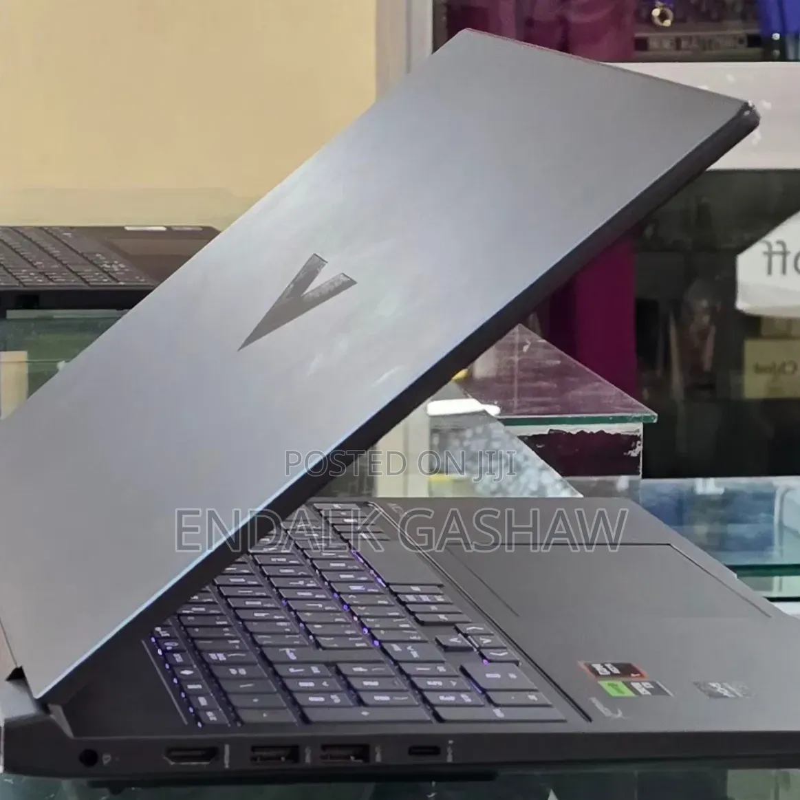 New Laptop HP Victus 16 16GB AMD Ryzen 7 SSD 1T
