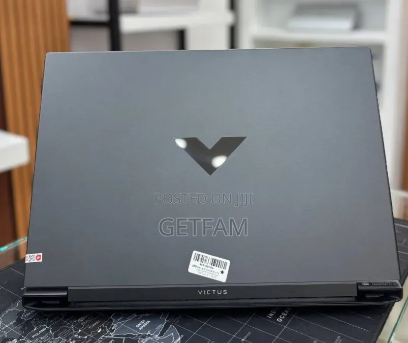 New Laptop HP Victus 15 16GB Intel Core i7 SSD 512GB
