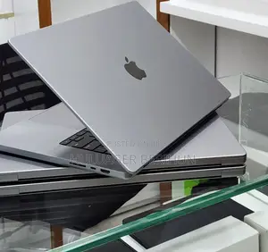 New Laptop Apple MacBook Pro 2016 32GB Apple M1 SSD 512GB