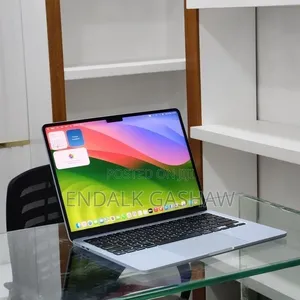 New Laptop Apple MacBook Air 2025 M4 13-inch 8GB Apple M4 SSD 256GB