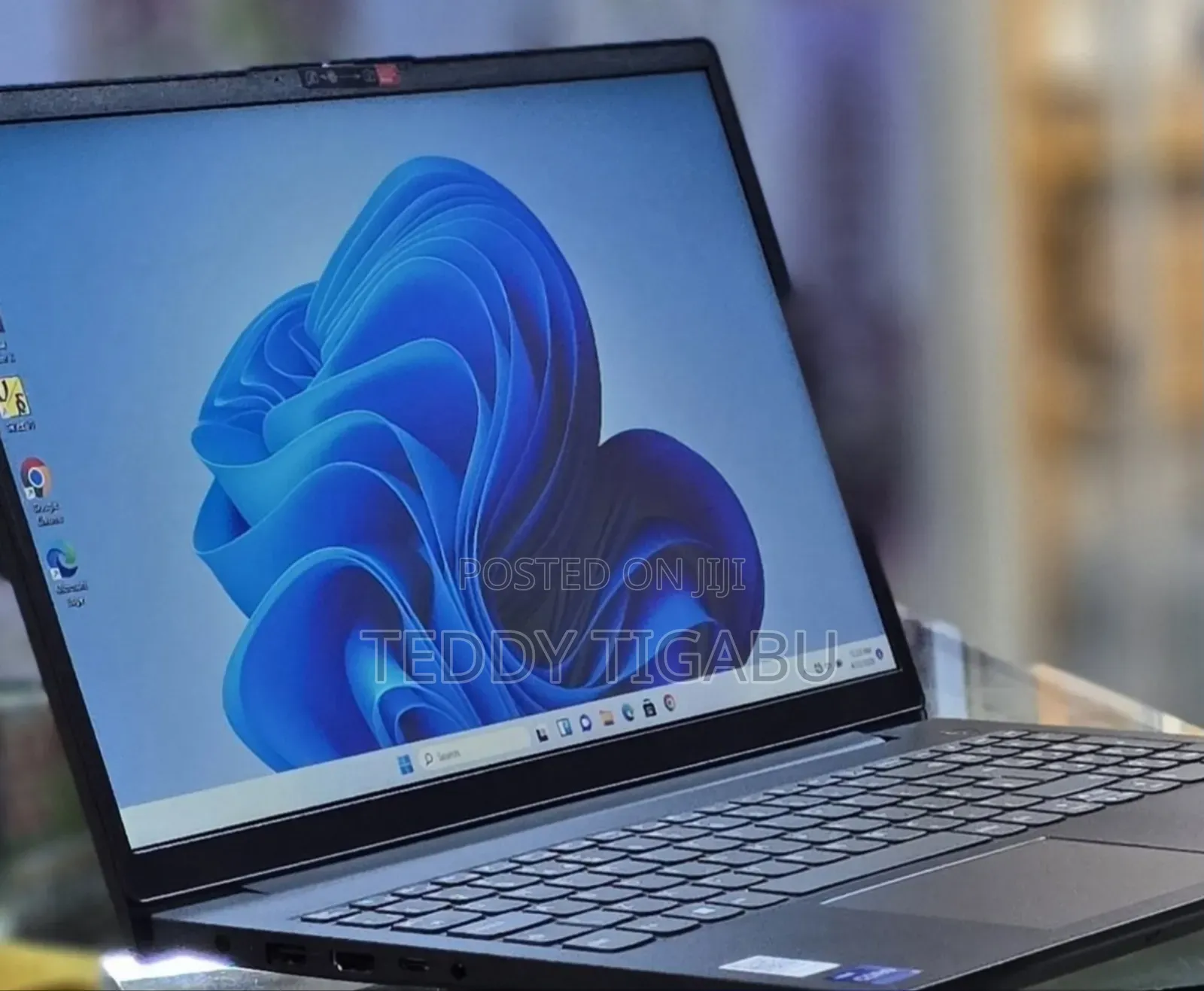 New Laptop Lenovo 16GB Intel Core i7 SSD 512GB