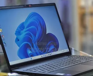New Laptop Lenovo 16GB Intel Core i7 SSD 512GB