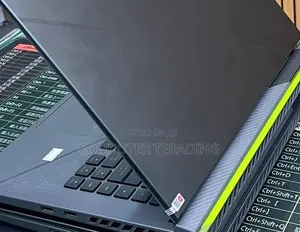 New Laptop Asus ROG Strix G15 16GB Intel Core i9 SSD 1T