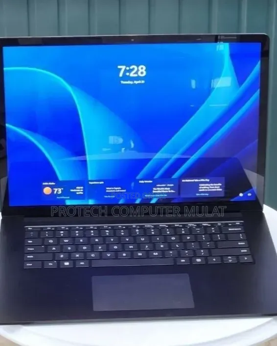 New Laptop Microsoft Surface Laptop 5 16GB Intel Core i7 SSD 256GB