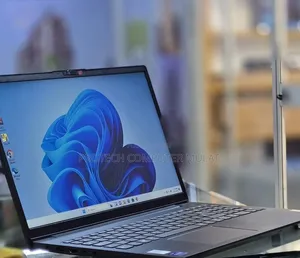 New Laptop Lenovo Ideapad V14 IGL 16GB Intel Core i7 SSD 512GB