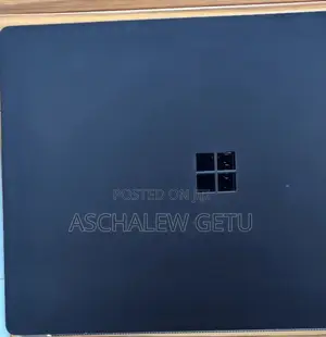 New Laptop Microsoft Surface 16GB Intel Core i7 SSD 256GB