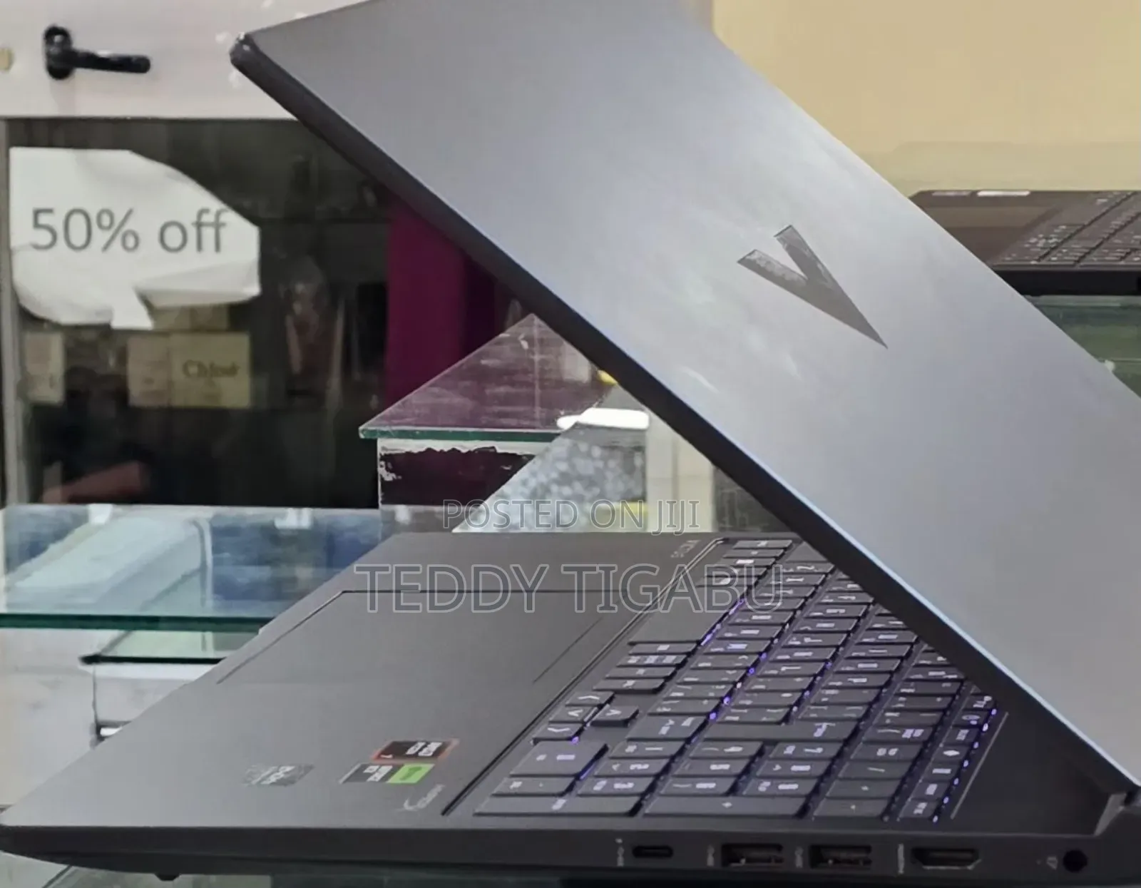 New Laptop HP Victus 16 16GB AMD Ryzen 7 SSD 1T