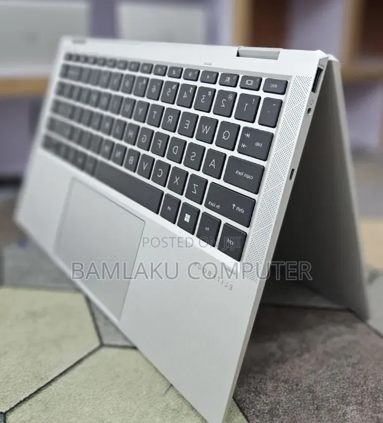 New Laptop HP EliteBook 1040 G8 32GB Intel Core i7 SSD 512GB
