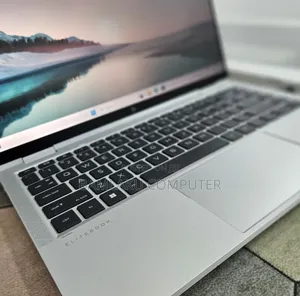 New Laptop HP EliteBook 1040 G8 32GB Intel Core i7 SSD 512GB