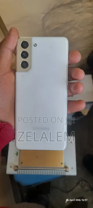 Samsung Galaxy S21+ 5G 256 GB White