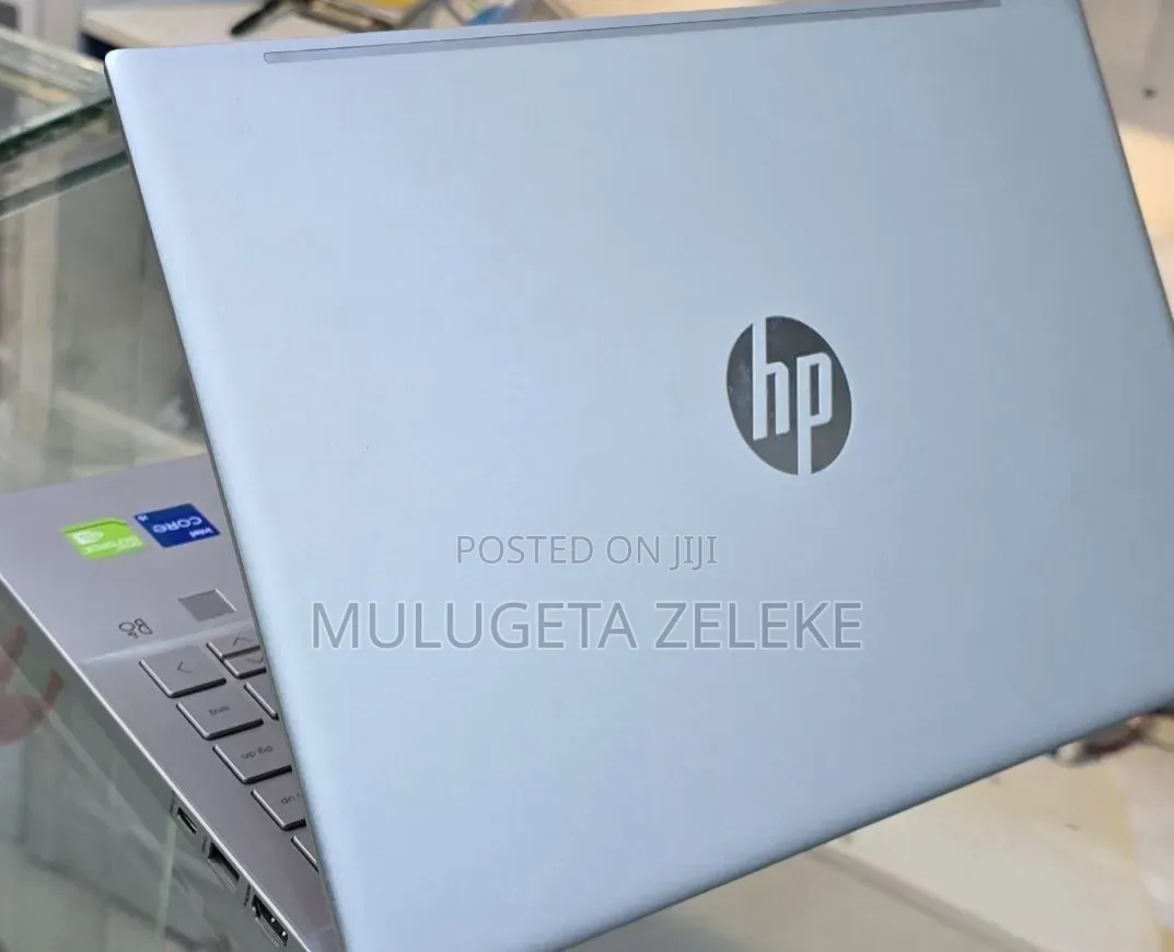 New Laptop HP Pavilion 15 2GB AMD Ryzen 7 SSD 1T