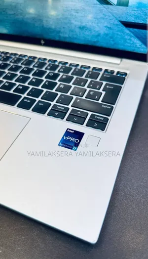 New Laptop HP EliteBook x360 1040 G9 16GB Intel Core i7 SSD 512GB