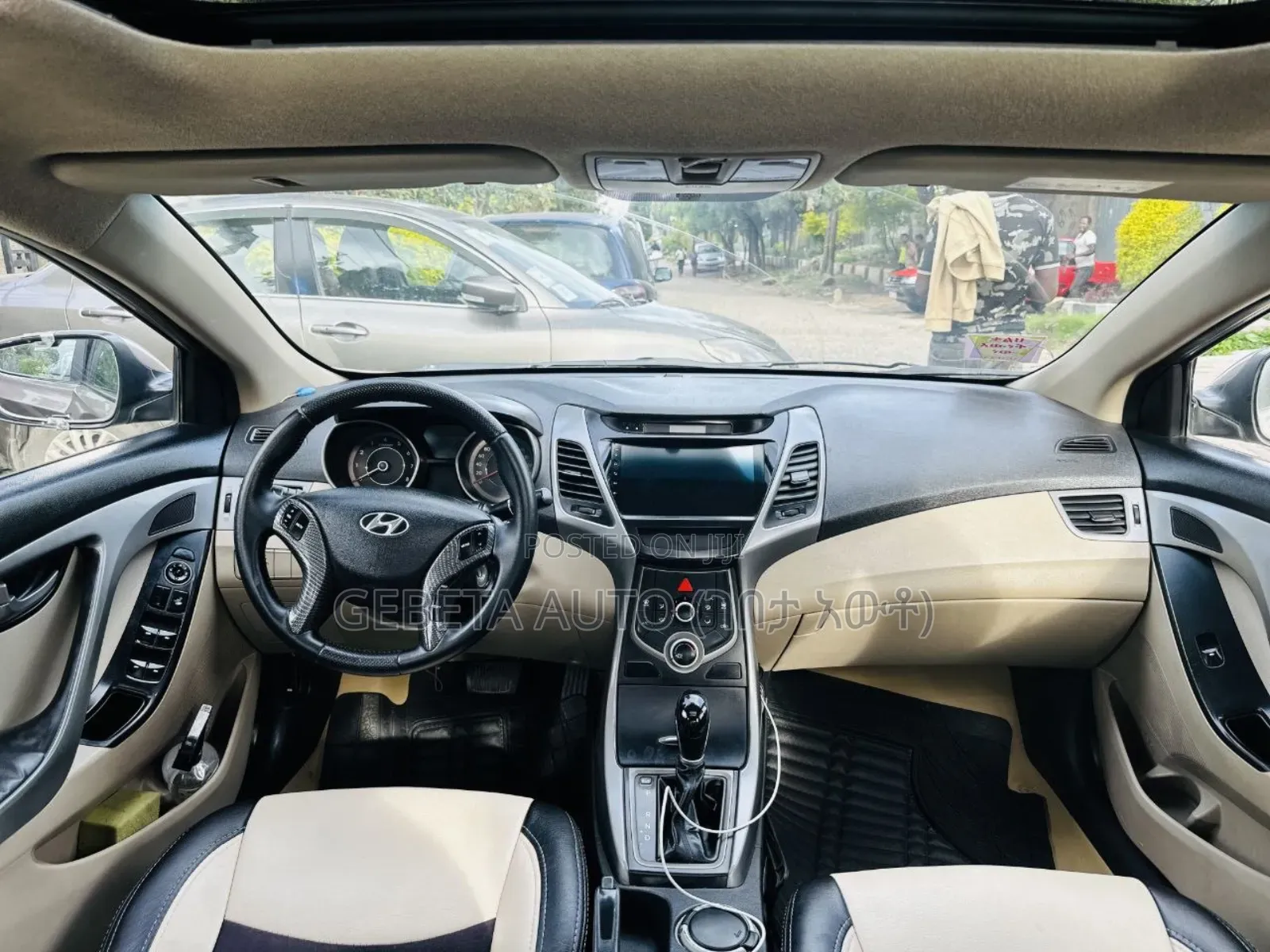 Hyundai Elantra 2015