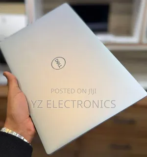 New Laptop Dell XPS 13 8GB Intel Core i5 HDD 256GB
