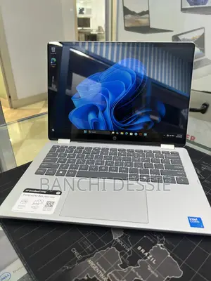 New Laptop HP OmniBook 5 14" 16GB Intel Core 7 SSD 512GB